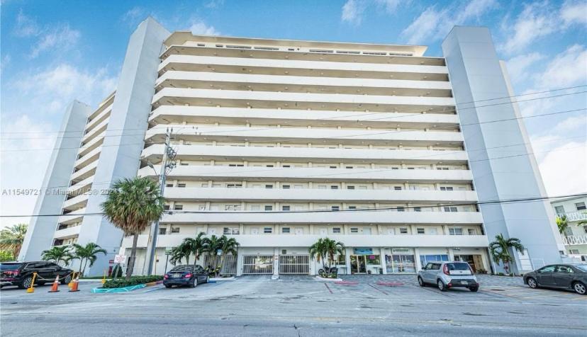 Luxurious Remodeled Direct Waterfront Apartment With Miami Skyline View And Outdoor Terrace Free Parking 5Min Drive To Miami Beach Bagian luar foto